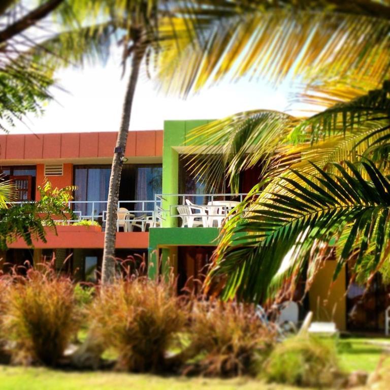 Moonraker Beach Hotel Christ Church Exterior photo